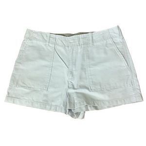American Eagle gray khaki shorts | women’s 8 | flat front beach summer casual